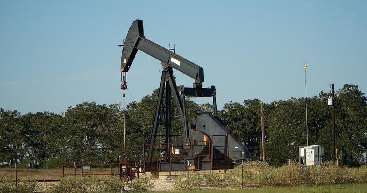 Küresel Petrol Arzında Tarihi Düşüş