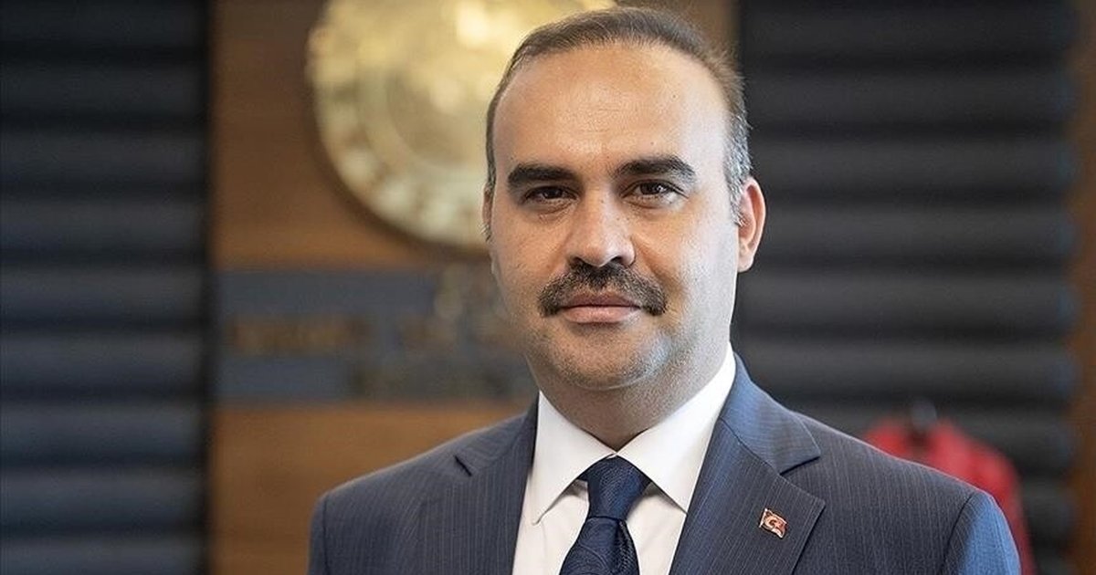 Bakan Kacır'dan Türk girişimcilere küresel etkinliklere katılım çağrısı