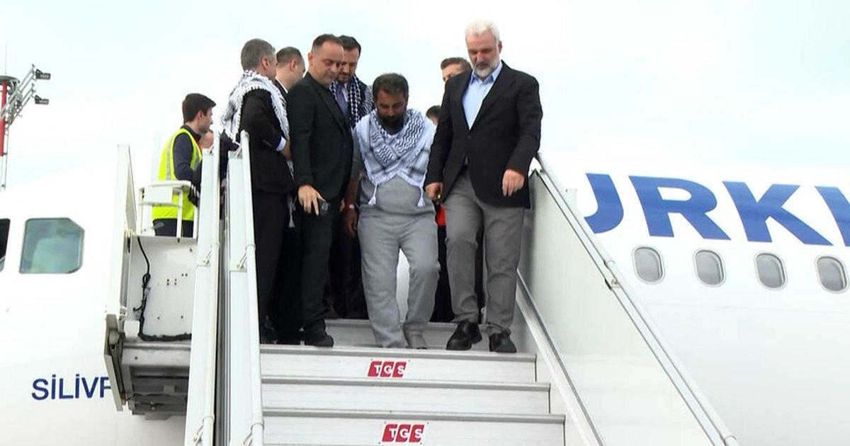 Küresel Sumud Filosu aktivistleri İstanbul'a geldi