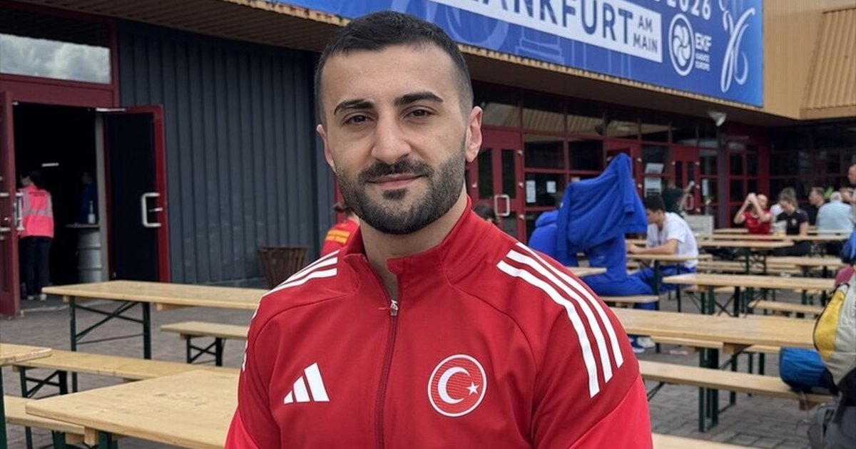 Uğur Aktaş Avrupa Karate Şampiyonası'nda gümüş madalya kazandı