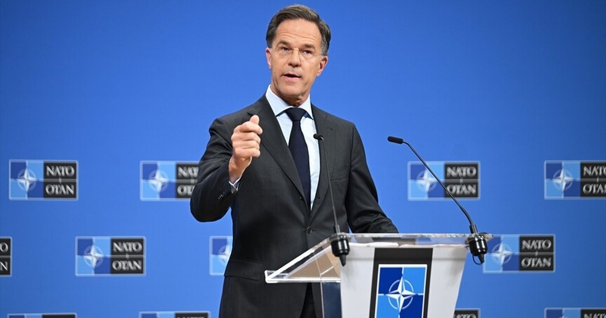 NATO Hürmüz Boğazı'nın güvenliği için harekete geçebilir
