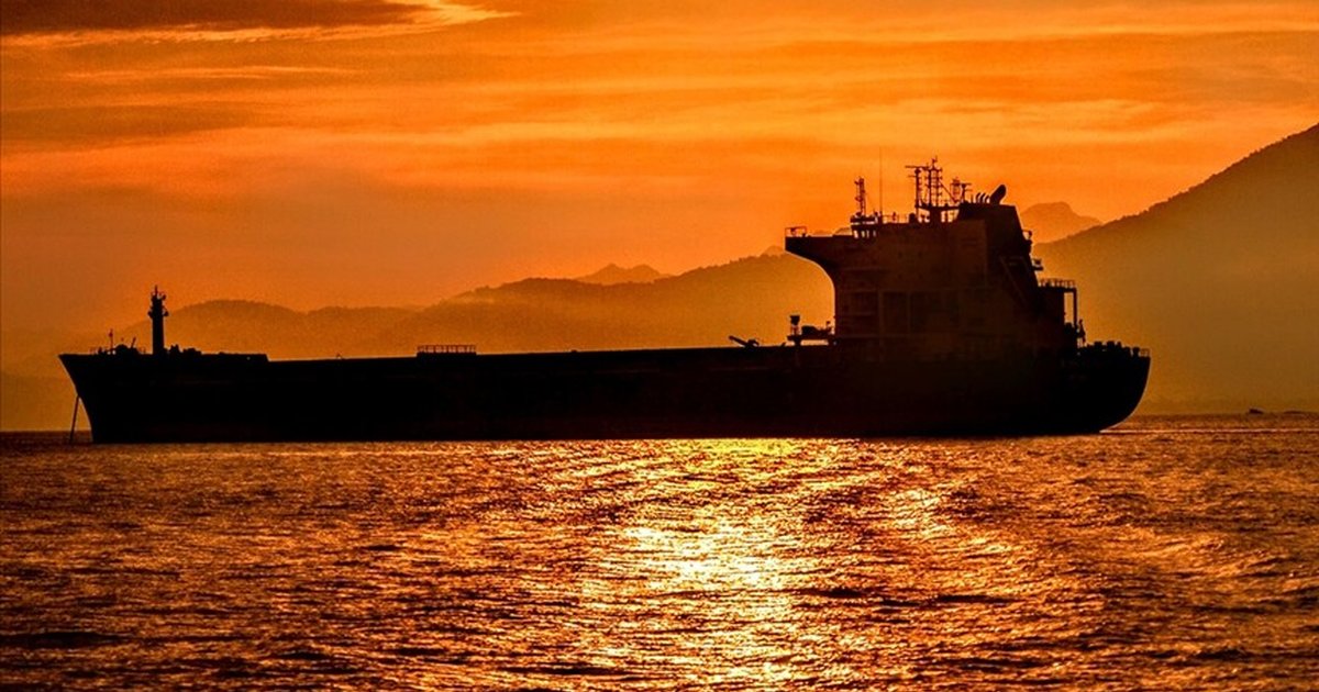 Fransa, Rus gölge filosuna ait petrol tankerine el koydu