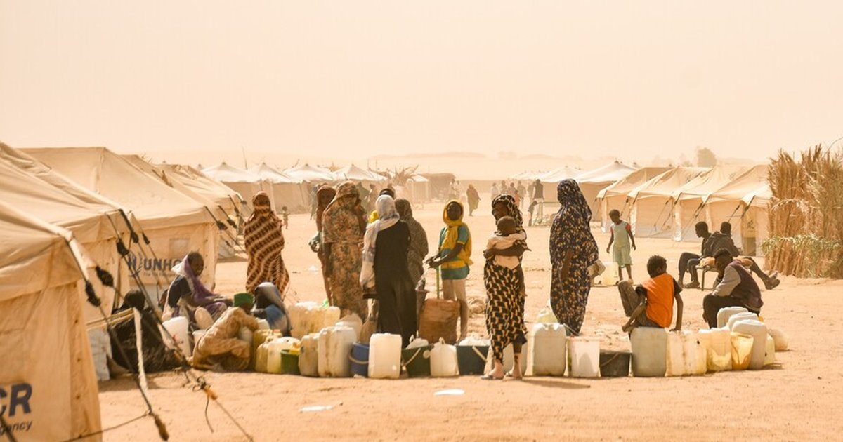 Sudan'da 1400'den Fazla Kişi Yerinden Edildi