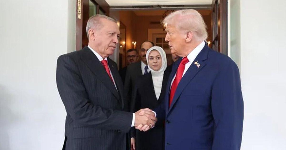 Trump NATO Zirvesi'ne bin kişilik ekiple geliyor