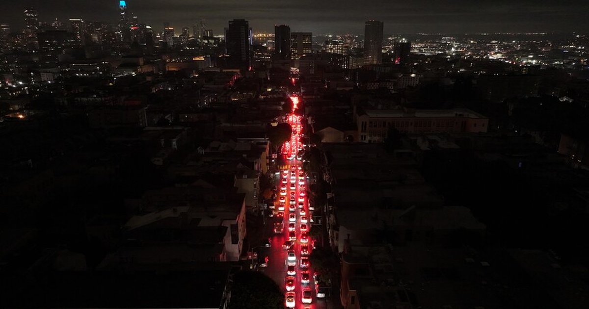 ABD'de Bağımsızlık Günü'nde 842 binden fazla hane elektriksiz kaldı