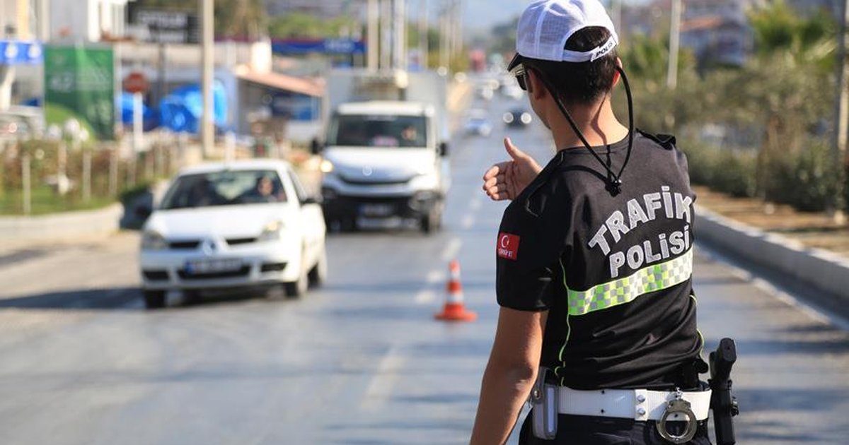 10 Bin Polis Mezuniyeti Önceye Çekildi