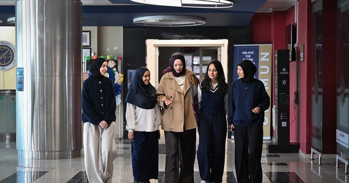 Ankara'da 63 ülkeden öğrenci eğitim alıyor