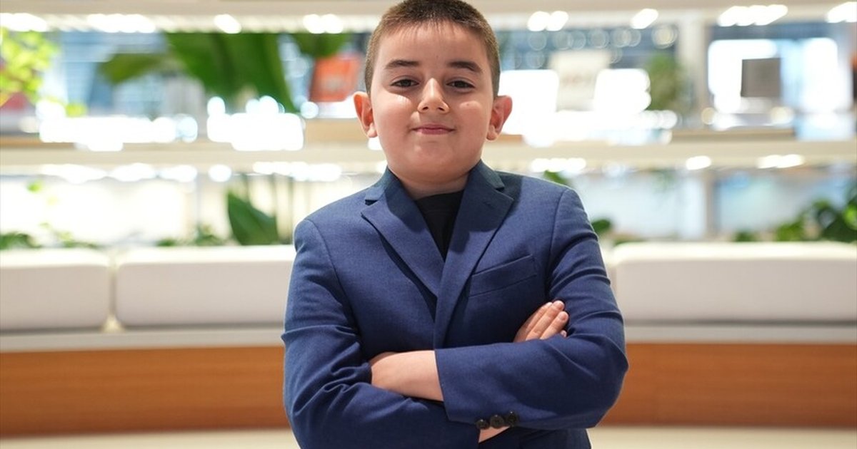 İlkokul Öğrencisi Afşin Agah Alp Uluslararası Yapay Zeka Yarışmasında Türkiye'yi Temsil Edecek
