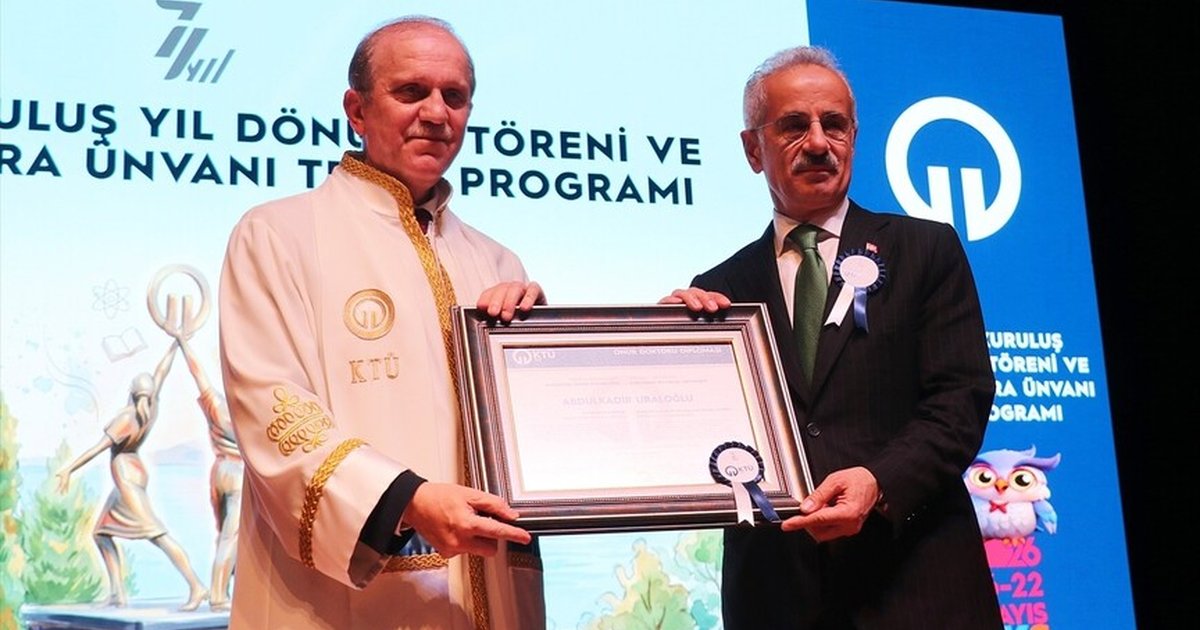 Bakan Uraloğlu'na Fahri Doktora Ünvanı Verildi