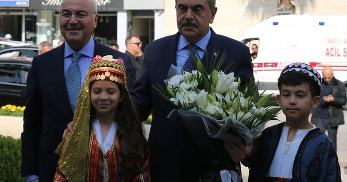 Milli Eğitim Bakanı Tekin: 750 Bin Derslikte Eğitim-Öğretim