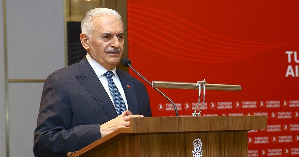 Binali Yıldırım'dan Azerbaycan-Türkiye kardeşliği açıklaması