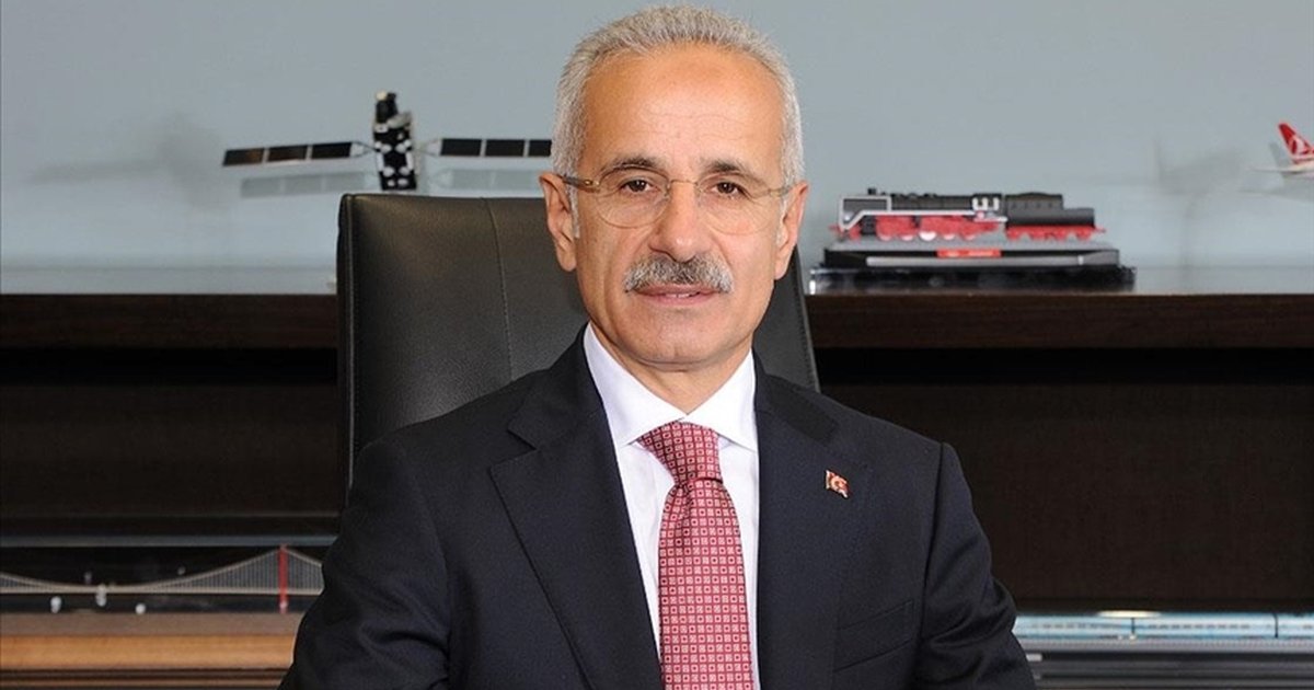 Uraloğlu'ndan Hürmüz Boğazı'ndaki Türk gemilerine açıklama