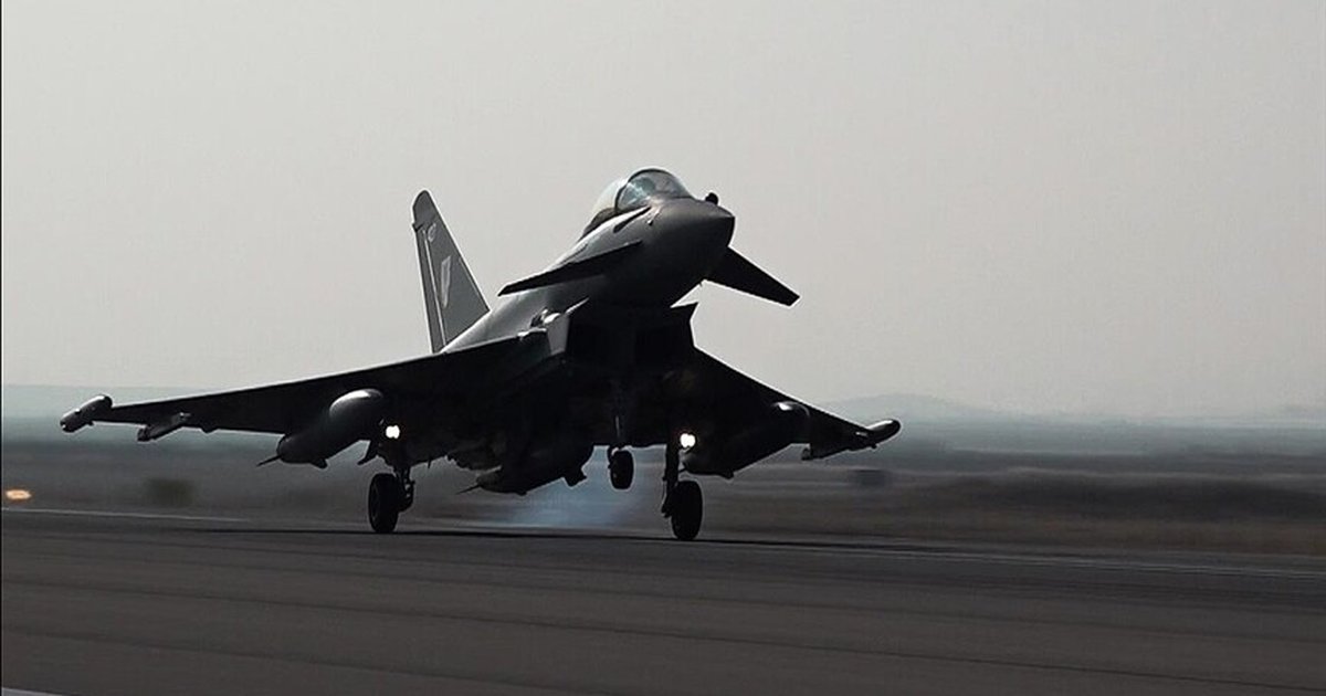 İngiltere, Hürmüz Boğazı'na ek savaş uçağı ve dronlar sevk edecek