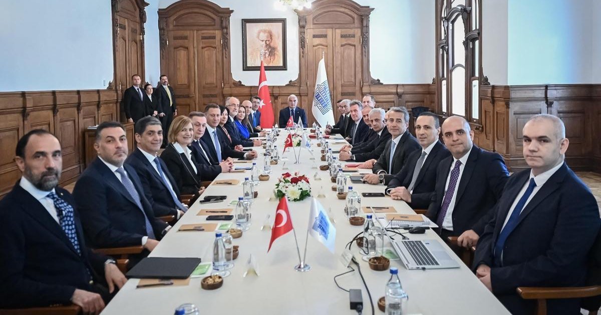 Bankacılık ve turizm sektörü zirve toplantısı