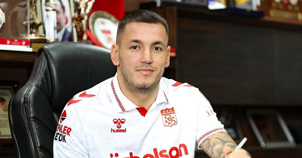Sivasspor'dan Rey Manaj açıklaması: Maliyeti yüksek