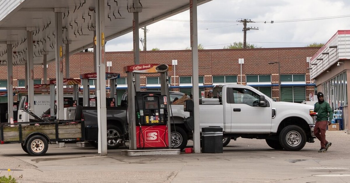 Trump'tan petrol fiyatları açıklaması