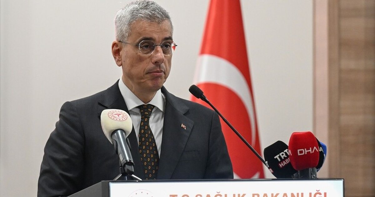 Bakan Memişoğlu: Sağlık sanayisini Türkiye'nin lokomotif sektörlerinden biri haline getireceğiz