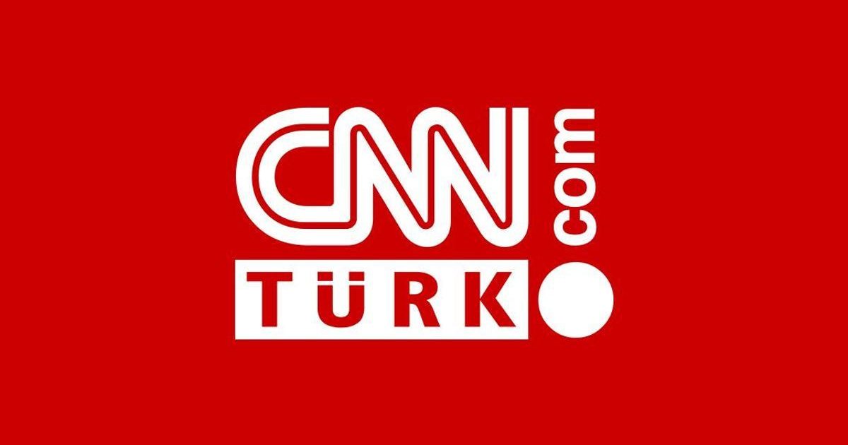 Çanakkale'de sağanak sonrası sel: Köy yolu kapandı, otomobil suya kapıldı