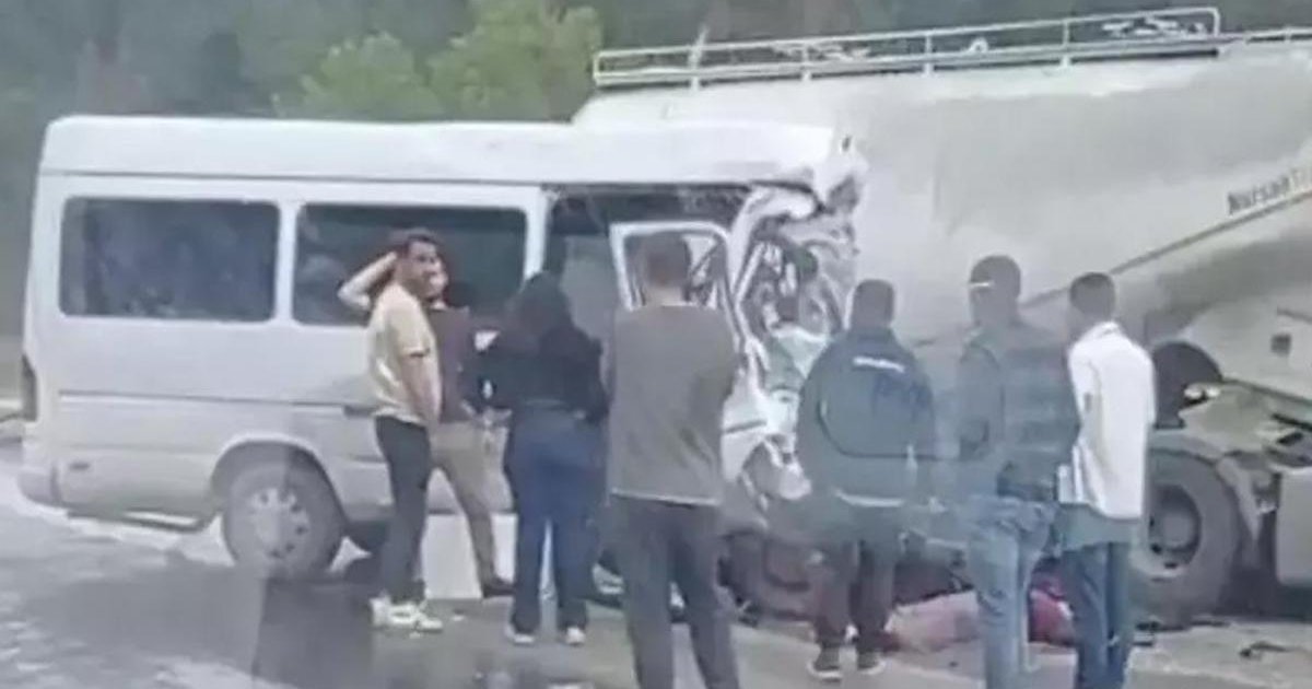Isparta-Antalya karayolunda feci kaza: 7 ölü, 7 yaralı