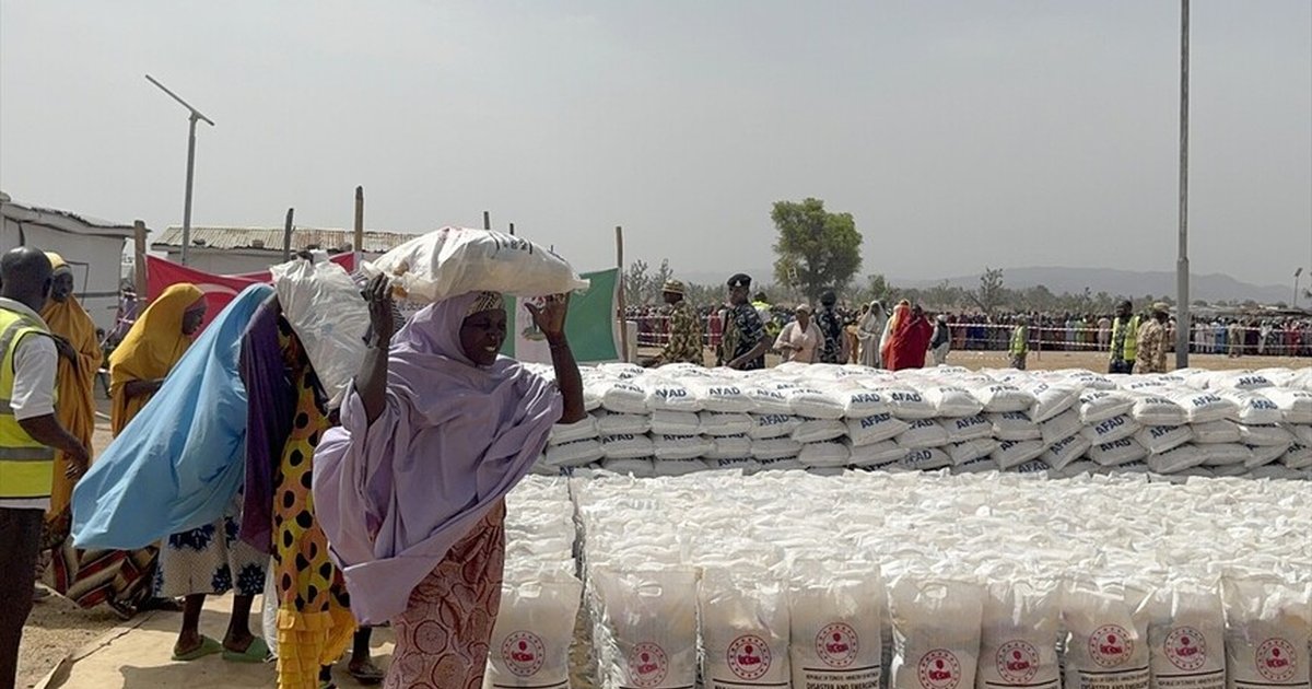 AFAD Nijerya'ya 36 ton gıda yardımı yaptı