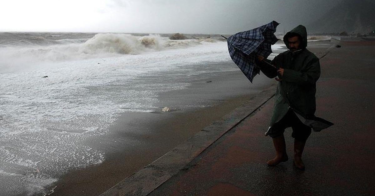 Meteoroloji'den Ege Denizi'nin kuzeyi için fırtına uyarısı