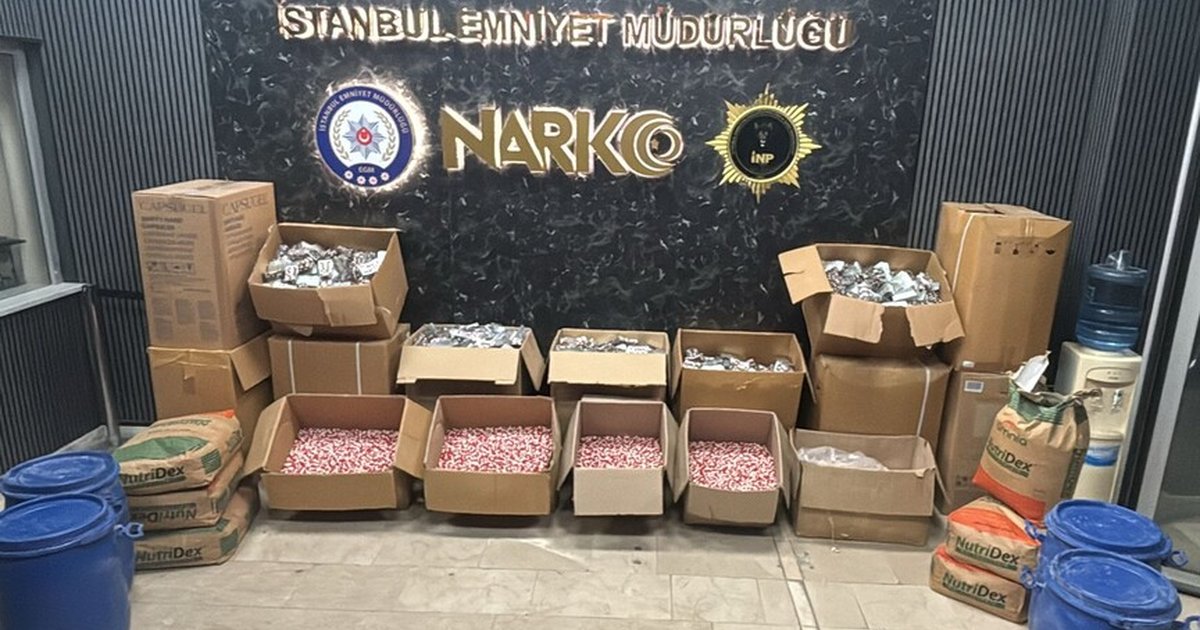 İstanbul'da 1 milyon uyuşturucu hap ele geçirildi