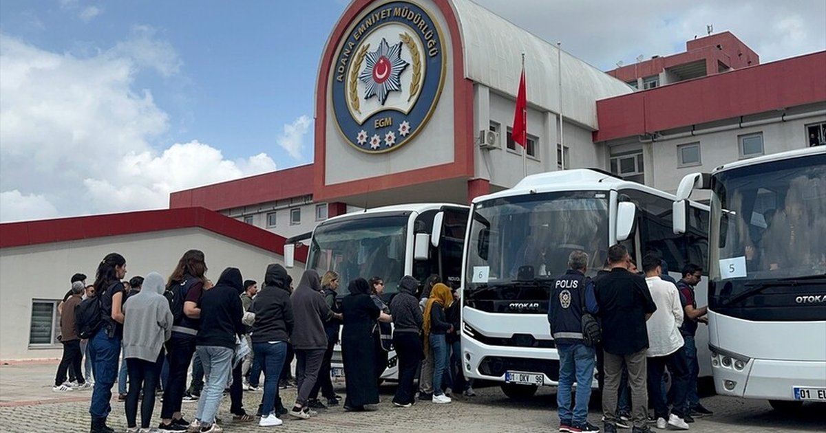 Adana'da yasa dışı bahis operasyonu: 154 zanlı adliyede