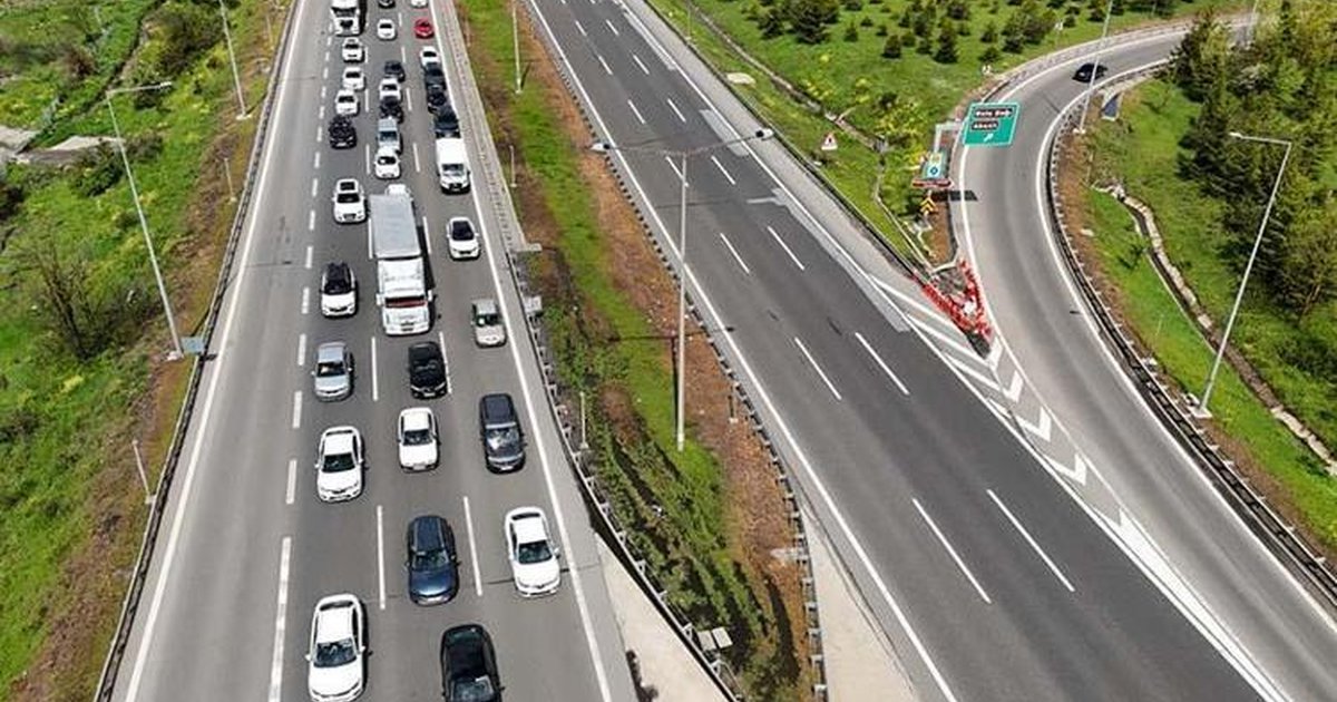 Bayram trafiği Anadolu Otoyolu'nda yoğunluk oluşturdu