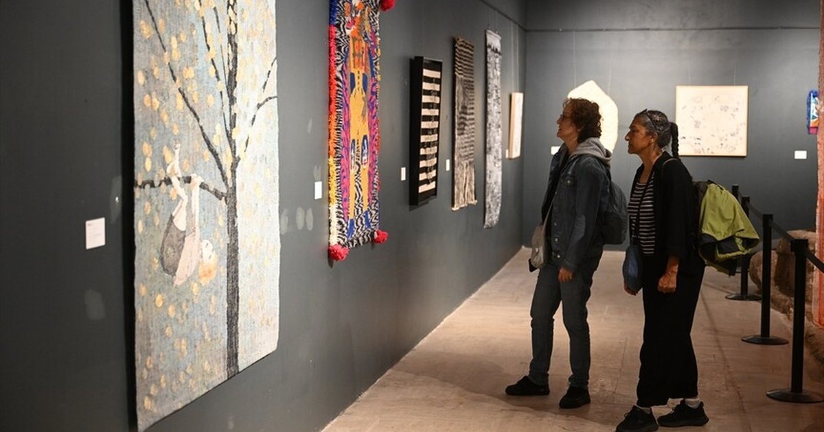 Edirne Bienali'nde geleneksel dokuma sergileniyor