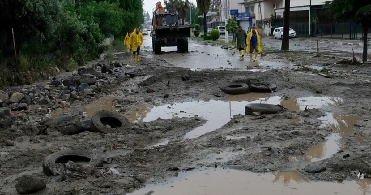 Sakarya ve Osmaniye'de sağanak etkili oldu