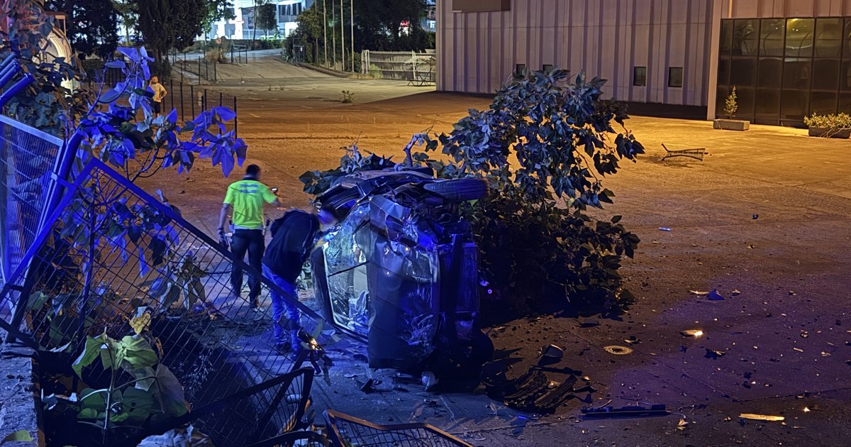 Bursa'da otomobil kazası: 4 kişi yaralandı