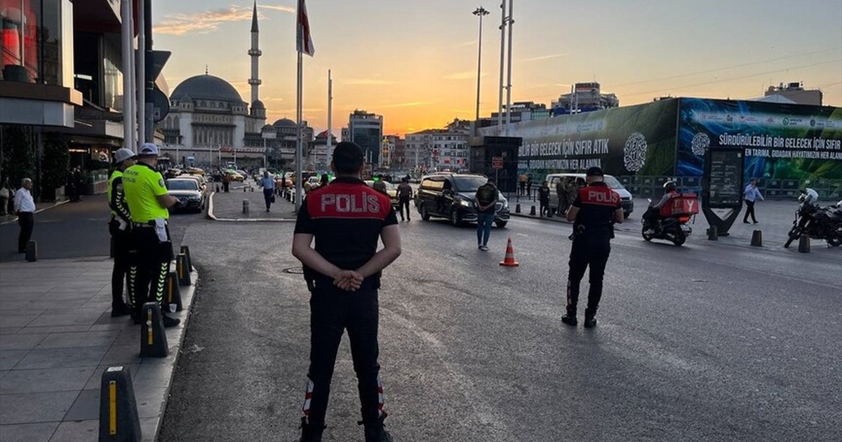 İstanbul'da polislerden 'huzur' uygulaması