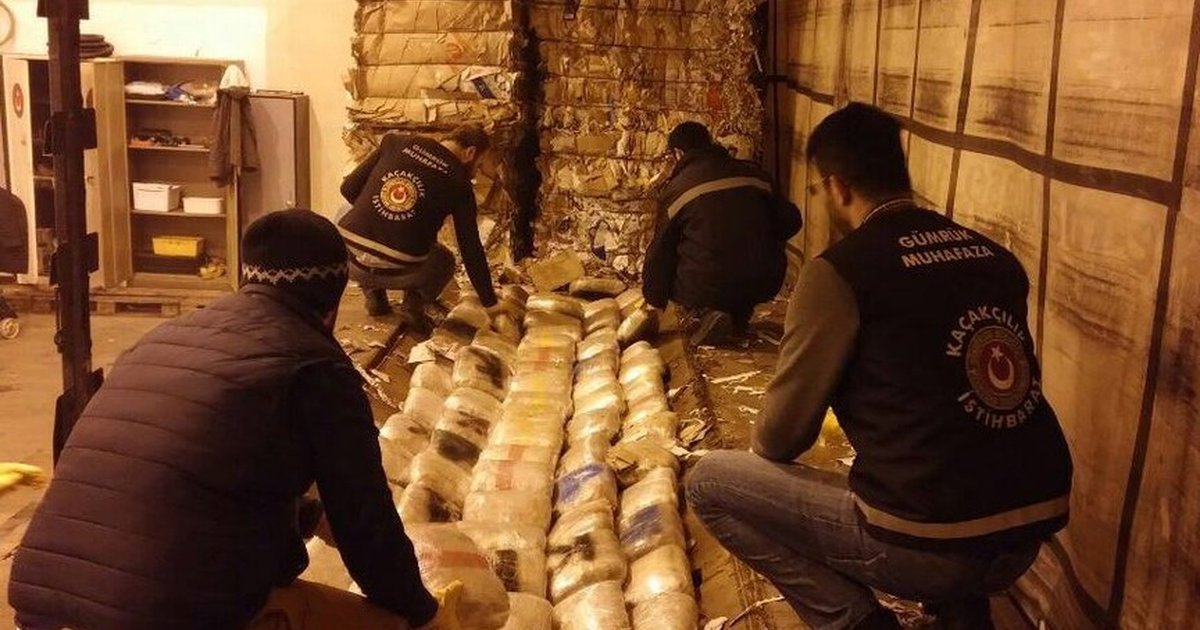 Edirne İpsala Gümrük Kapısı'nda 4,3 ton uyuşturucu ele geçirildi