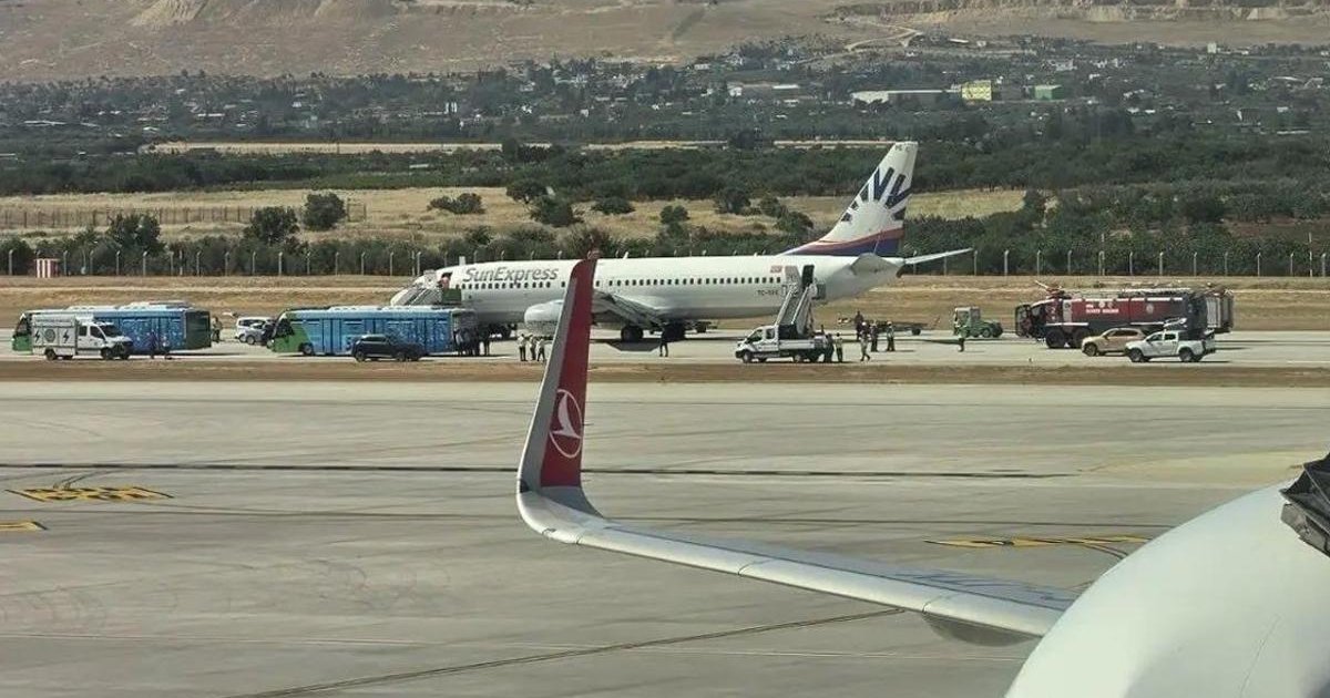 Gaziantep'te uçak inişte lastik patladı
