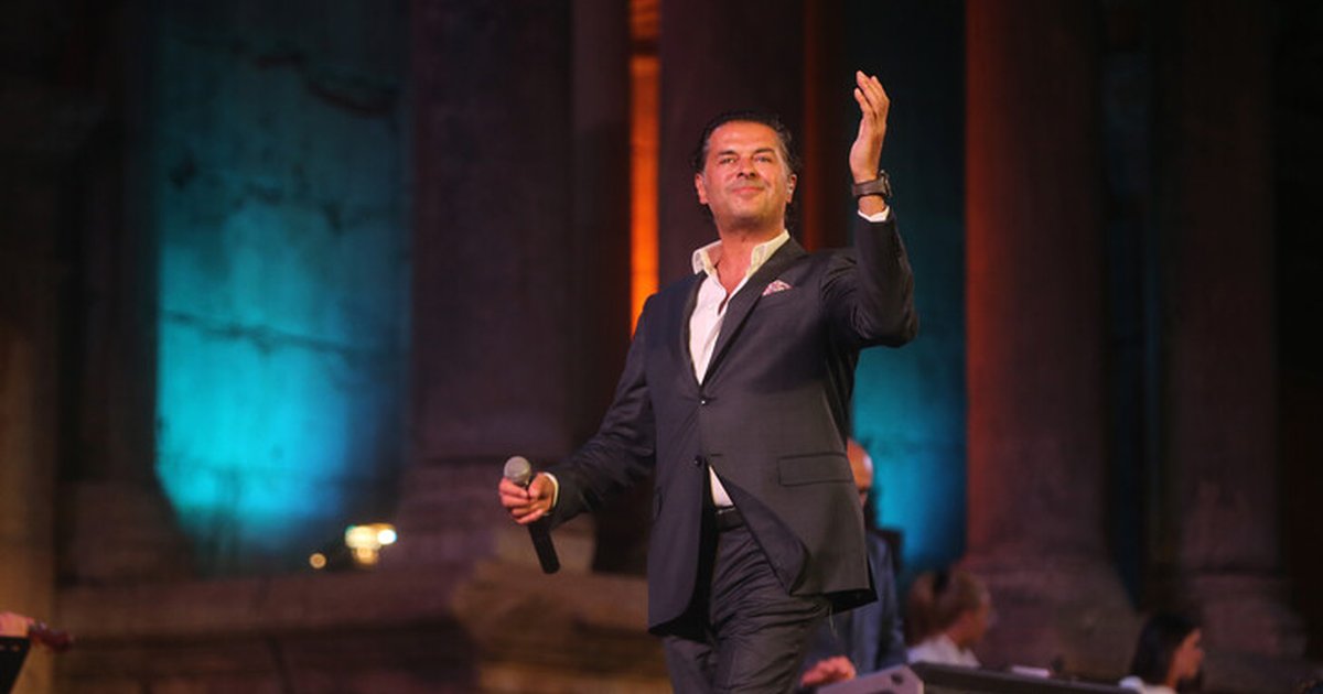 Ragheb Alama Türkiye'de İlk Konserini Verecek