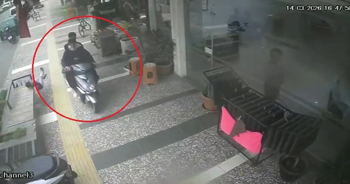 Antalya'da Ehliyetsiz Sürücü 5 Yaşındaki Çocuğa Çarptı