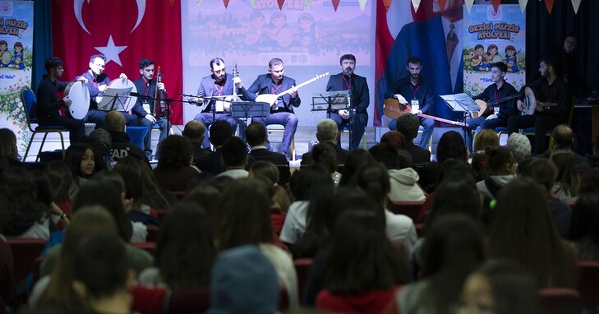 Bolu'da Gezici Müzik Atölyesi tanıtıldı