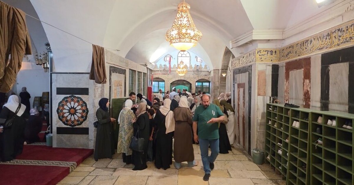 Filistinliler Harem-i İbrahim Camisi'nde hicri yılbaşını kutladı
