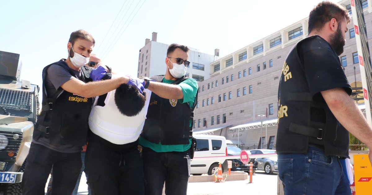 Kar maskeli saldırgan cezaevinde intihar etti