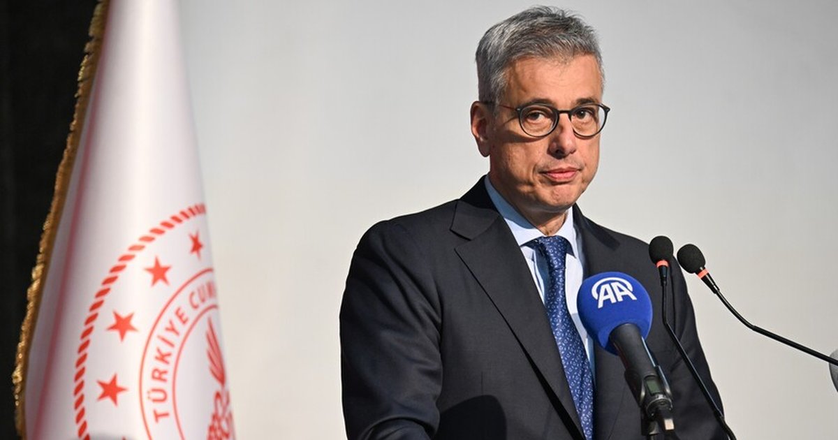 Sağlık Bakanı Memişoğlu'ndan Deprem Rehberi Açıklaması