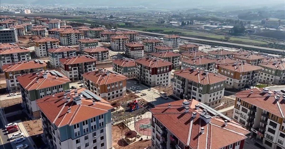 TOKİ kura takvimi: Ankara ve İzmir'de kura çekimi tarihleri