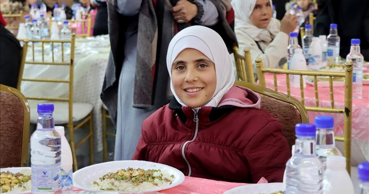 Türkiye Suriye'de Ramazan Boyunca Gönül Sofraları Kurdu