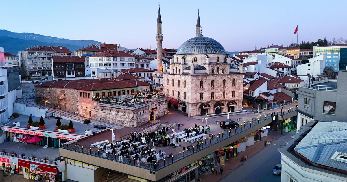 İzmir'deki kooperatif soruşturmasında CHP Ankara İl Başkanı tutuklandı