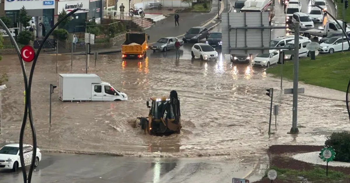 Bakan Çiftçi'den Gaziantep ve Şanlıurfa'ya yardım açıklaması