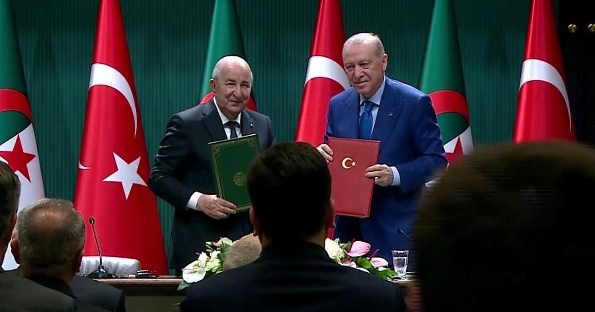 Cezayir Cumhurbaşkanı Ankara'da, iş birliği anlaşmaları imzalandı