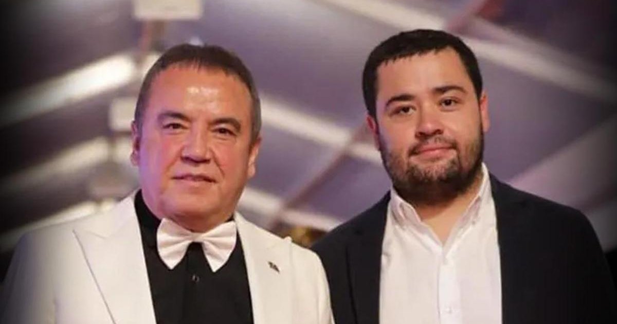 Gökhan Böcek'ten Özgür Özel ve Veli Ağbaba iddiası