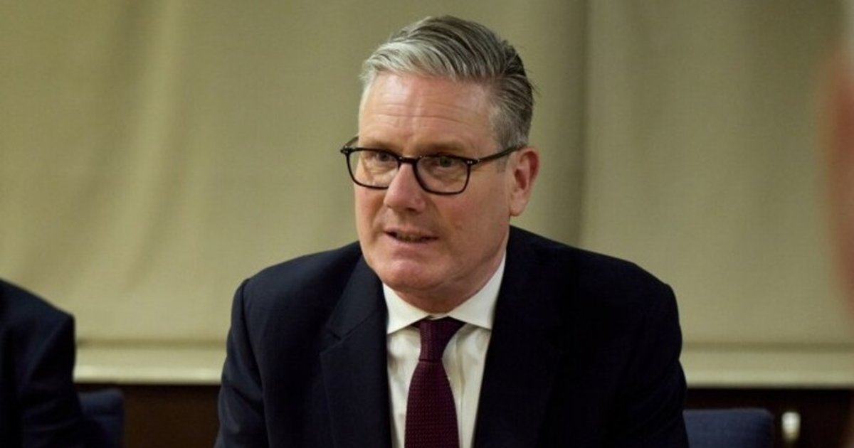 Starmer İstifa Ettmeyeceğini Söyledi