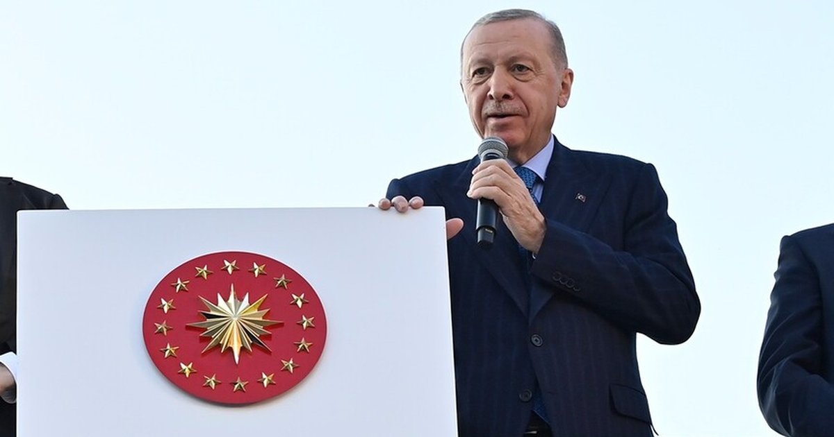 Cumhurbaşkanı Erdoğan'dan Gençlere Güvenli Gelecek Mesajı