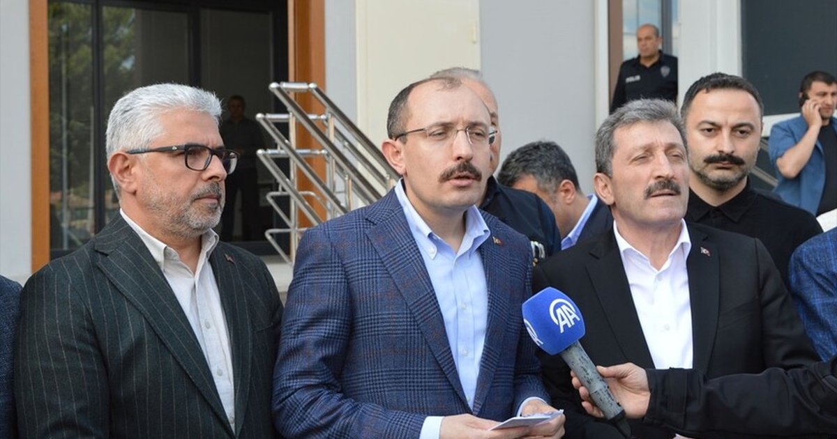 TBMM Plan ve Bütçe Komisyonu Başkanı Muş, Havza'da sel incelemesi yaptı