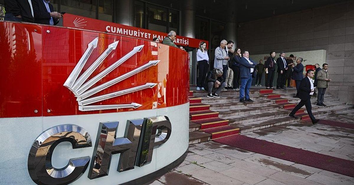 CHP İstanbul İl Başkanlığı seçimlerinde usulsüzlük davasında ara karar